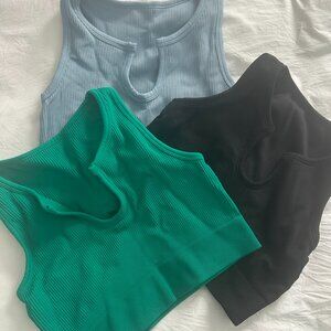 (3) Crop tank tops Womens's Medium